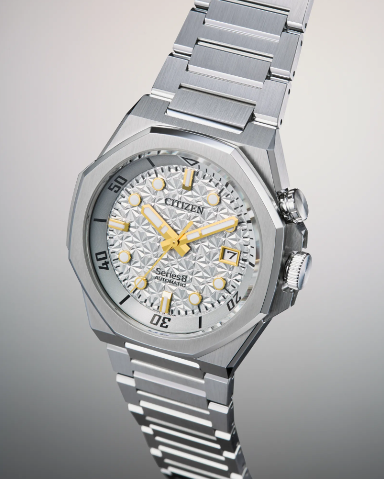 Citizen - Series8 890 City Lights