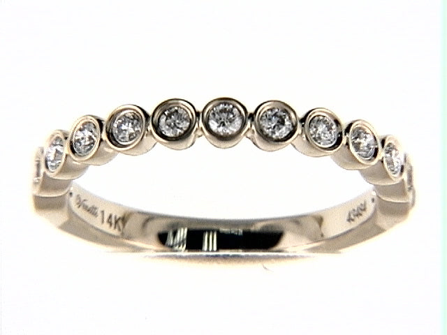 Venetti Diamond Wedding Band