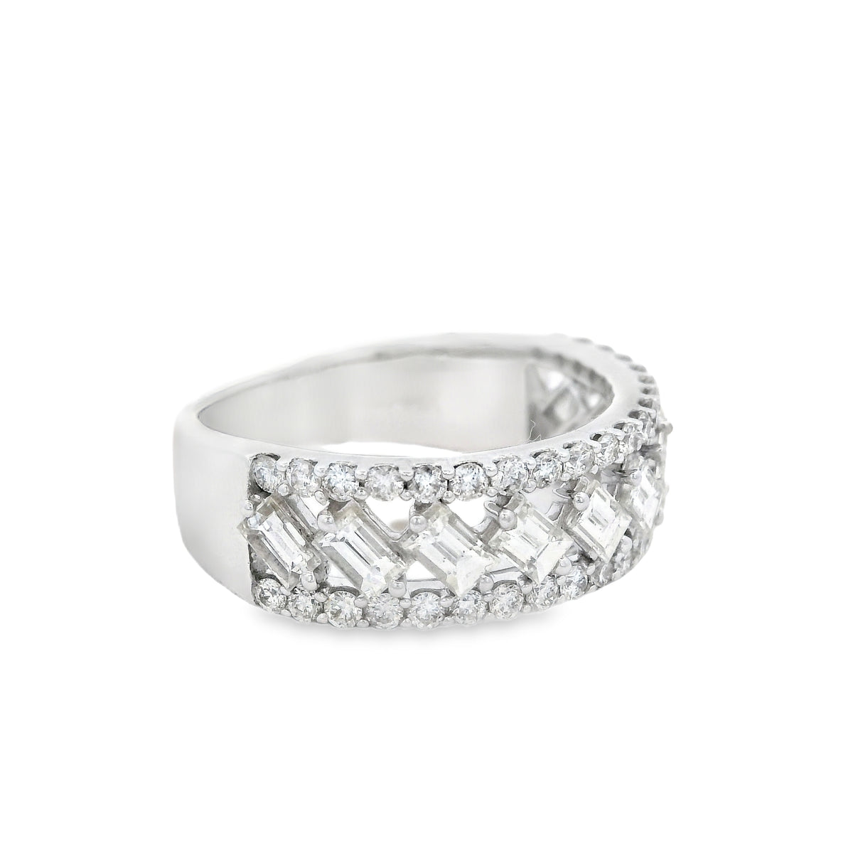 Heera Moti Baguette Diamond Ring