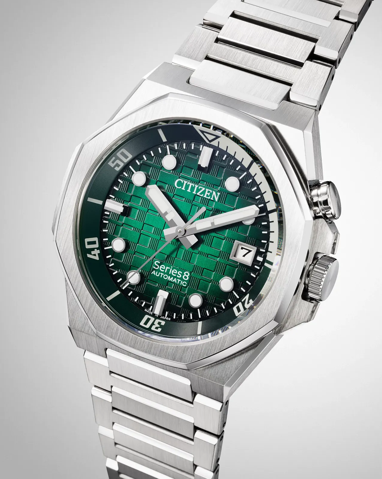 Citizen - Series8 890