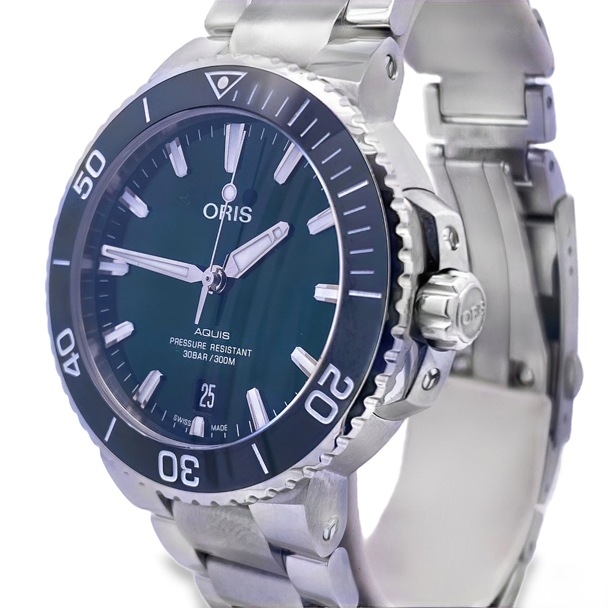 Oris Aquis Date 7732 Green Dial 39.5mm
