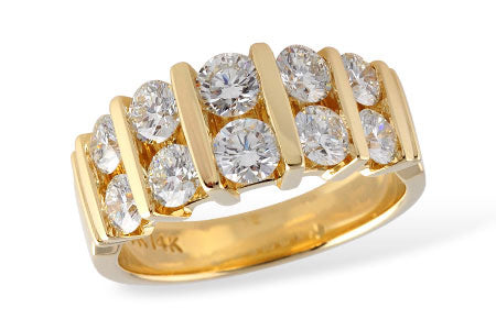 Allison Kaufman Tapered Diamond Band
