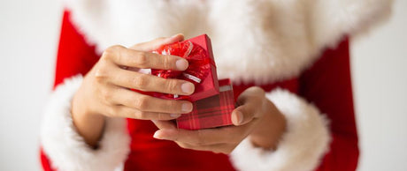 Turn Unwanted Jewelry Into Holiday Joy