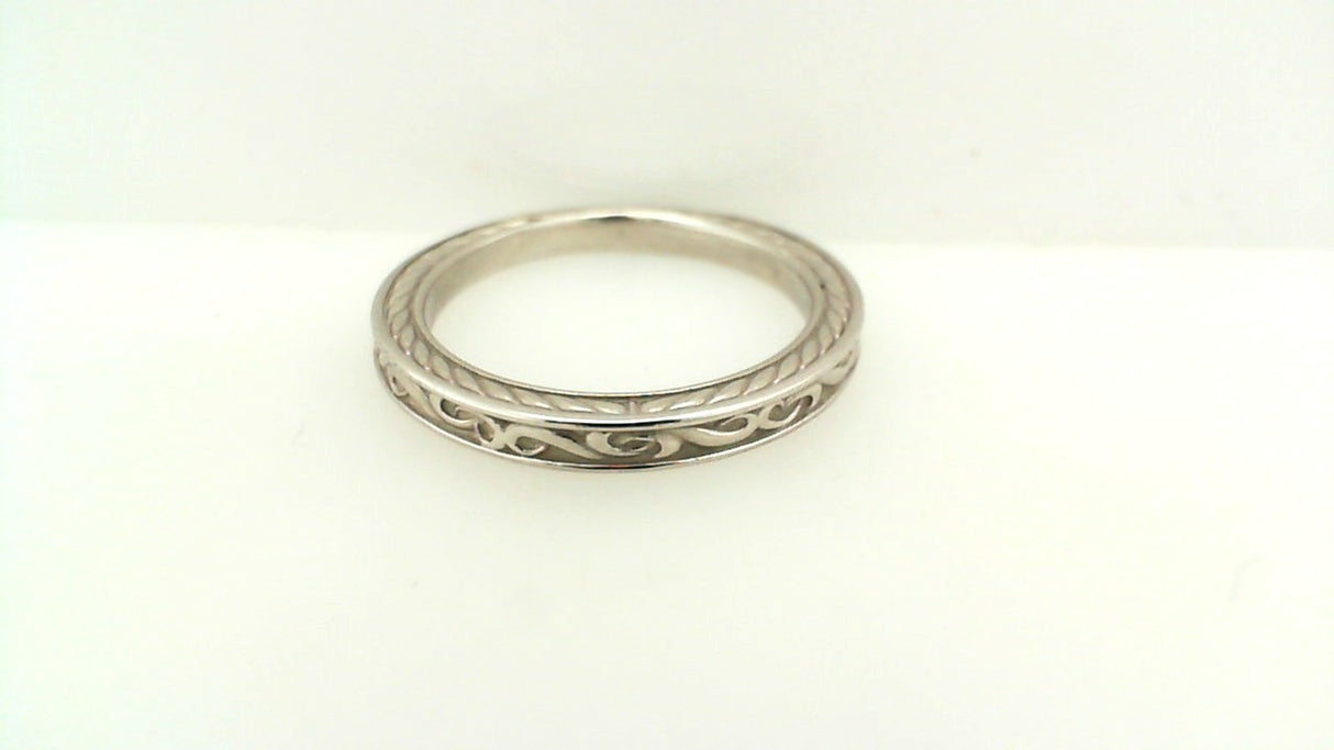 Platinum Vintage-Inspired Fili