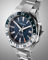 Citizen - Series8 880 GMT