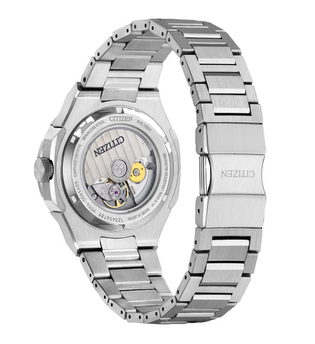 Citizen - Series8 880 GMT