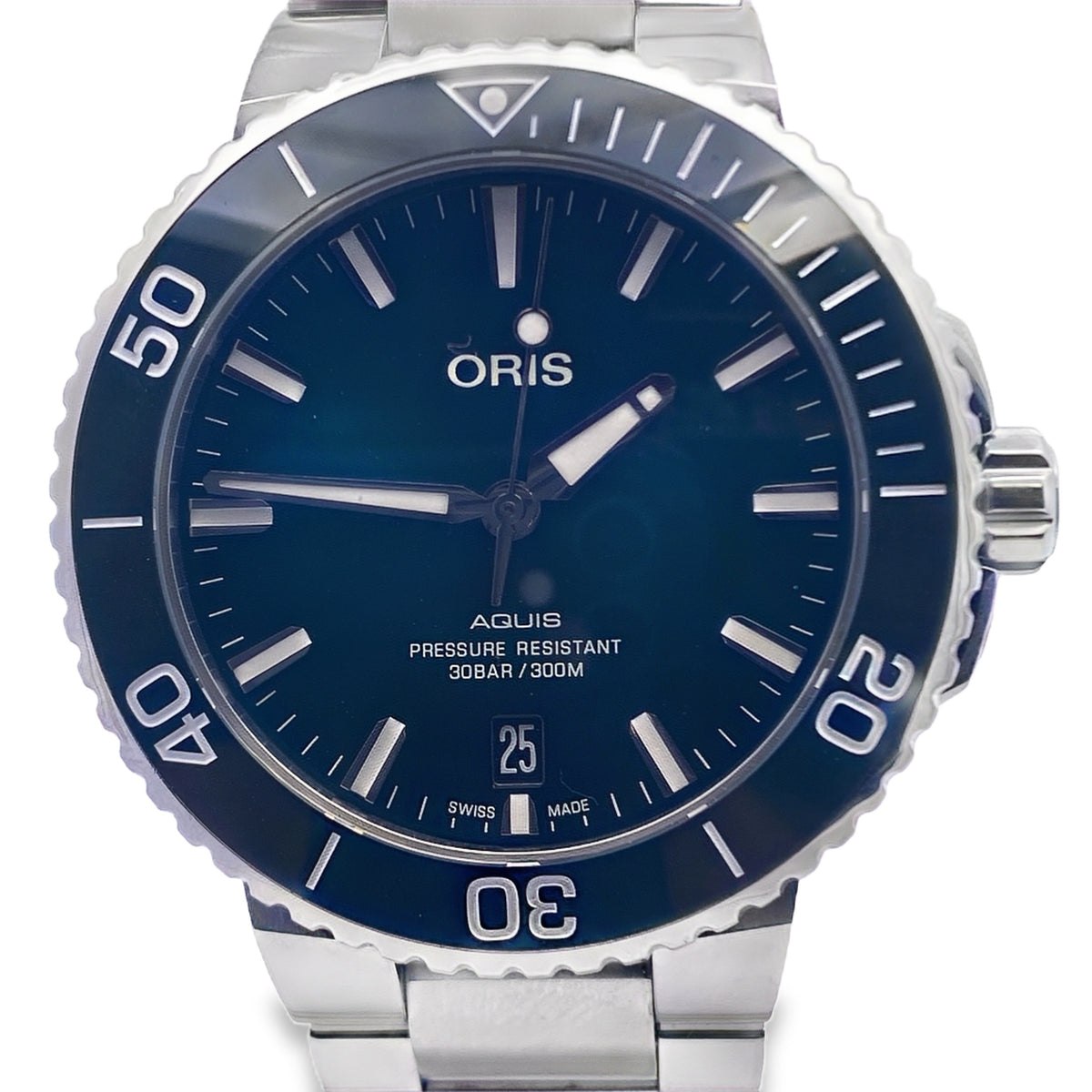 Oris Aquis Date 7732 Green Dial 39.5mm